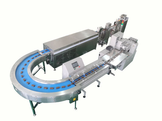 Bon prix Ligne de production de barres d'énergie de chocolat revêtement 60 barres par minute automatique en ligne